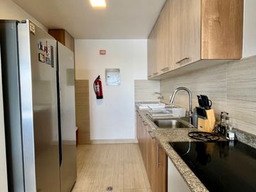 SUITE DE LUJO EN VENTA-SECTOR CATALINA ALDAZ, CERCA A LA PORTUGAL