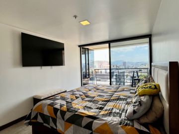 SUITE DE LUJO EN VENTA-SECTOR CATALINA ALDAZ, CERCA A LA PORTUGAL
