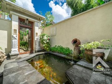 Spacious 3 Bedroom Villa in Jimbaran Bali for Rent Yearly