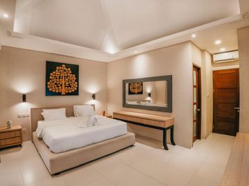 3 Bedrooms Luxury Villa – Umalas