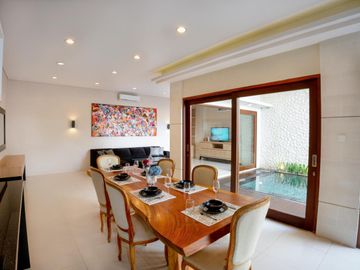 3 Bedrooms Luxury Villa – Umalas