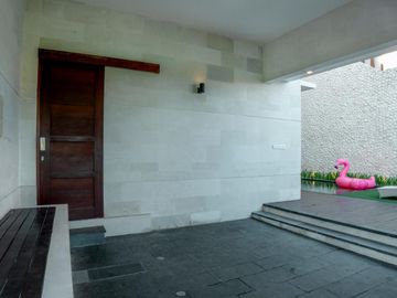 3 Bedrooms Luxury Villa – Umalas