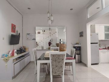 Di Jual Cepat Rumah full furnished di Cempaka putih Jakarta pusat