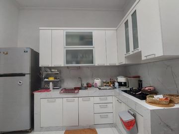 Di Jual Cepat Rumah full furnished di Cempaka putih Jakarta pusat