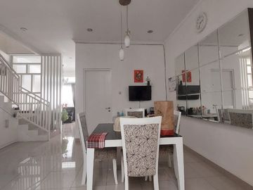 Di Jual Cepat Rumah full furnished di Cempaka putih Jakarta pusat