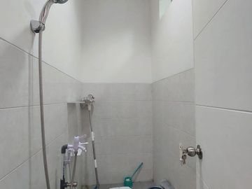 Di Jual Cepat Rumah full furnished di Cempaka putih Jakarta pusat