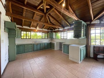 Quinta En Venta en La Armenia – Los Chillos