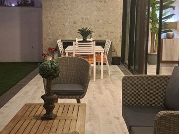 Casa moderna en venta en Lagos del Sol Cancun.