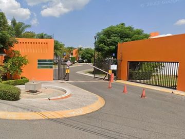 CASA EN REMATE BANCARIO EN JURIQUILLA QUERETARO