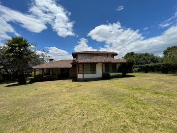 Quinta En Venta en La Armenia – Los Chillos
