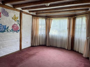 Quinta En Venta en La Armenia – Los Chillos