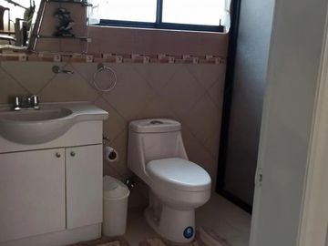 CASA DE LUJO EN LA EXCLUSIVA URB. SAN JOSE EN EL VALLE DE LOS CHILLOS