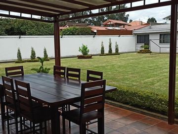 CASA DE LUJO EN LA EXCLUSIVA URB. SAN JOSE EN EL VALLE DE LOS CHILLOS