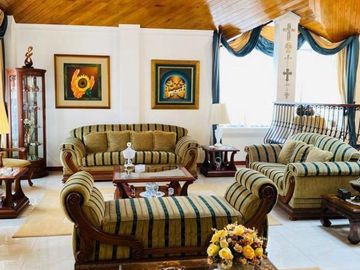 CASA DE LUJO EN LA EXCLUSIVA URB. SAN JOSE EN EL VALLE DE LOS CHILLOS