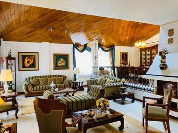 CASA DE LUJO EN LA EXCLUSIVA URB. SAN JOSE EN EL VALLE DE LOS CHILLOS