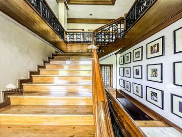 6-Bedroom 6BR House and Lot for Sale in Quezon City at Loyola Grand Villas