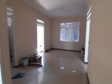JUAL RUMAH RUNGKUT ASRI TENGAH SURABAYA SIAP HUNI