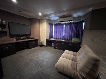 FOR SALE - Bungalow House and Lot with Gazebo in Culiat, Quezon City