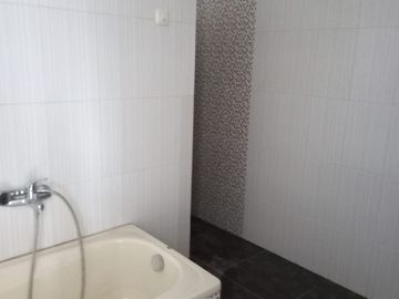 JUAL RUMAH WIGUNA TENGAH SURABAYA SIAP HUNI FULL BANGUNAN