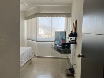 Venta Departamento con alberca Fracc Costa Azul en Acapulco (Cond Madera)