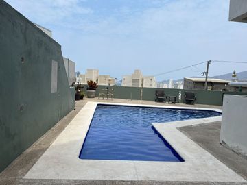 Venta Departamento con alberca Fracc Costa Azul en Acapulco (Cond Madera)