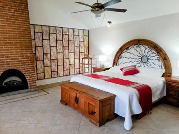 Casa a pie de calle que combina Elegancia y Amplitud en Venta y Renta