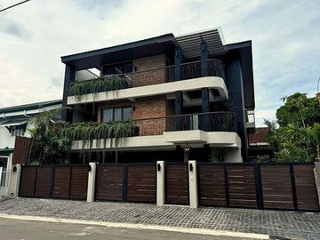 8 Bedroom 3-storey Brand New House and Lot with Swimming Pool for Sale in Merville Subdivision, Parañaque City