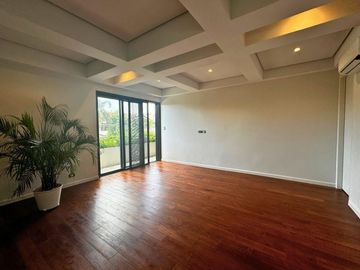 8 Bedroom 3-storey Brand New House and Lot with Swimming Pool for Sale in Merville Subdivision, Parañaque City