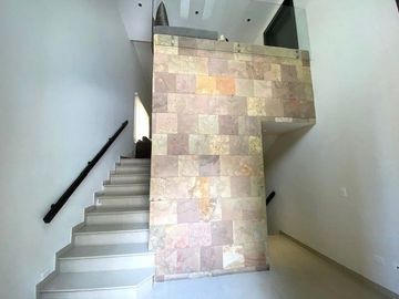 Casa en Venta en Los Angeles, Bosque Residencial, Valle Oriente