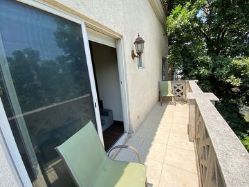 Casa en Venta en Los Angeles, Bosque Residencial, Valle Oriente