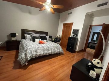 Residencia ÚNICA para Venta en Fraccionamiento Calle Valle Alto 6517, Lomas del Valle, de la Ciudad de Chihuahua.