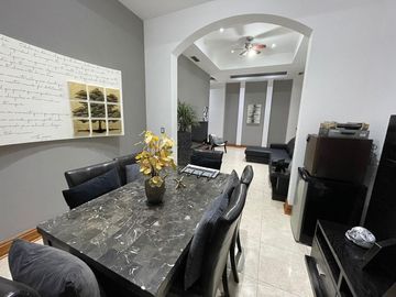 Residencia ÚNICA para Venta en Fraccionamiento Calle Valle Alto 6517, Lomas del Valle, de la Ciudad de Chihuahua.