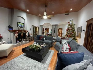 Residencia ÚNICA para Venta en Fraccionamiento Calle Valle Alto 6517, Lomas del Valle, de la Ciudad de Chihuahua.