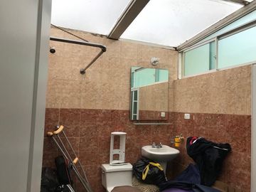 Vendo casa de 230 m2 en el sector Amagasi del Inca.