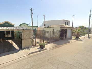 CASA EN VENTA EN VILLAS RESIDENCIAL DEL PRADO, MEXICALI, B.C.