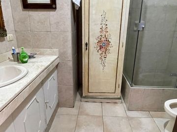 VENTA DEPARTAMENTO EN MIRAFLORES,PISO 4
