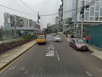 VENTA DEPARTAMENTO EN MIRAFLORES,PISO 4