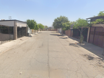 CASA EN VENTA EN RESIDENCIAL DEL PRADO, MEXICALI, B.C.