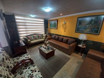 LINDA CASA DE OPORTUNIDAD A LA VENTA SECTOR ESPE DEL VALLE