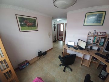 LINDA CASA DE OPORTUNIDAD A LA VENTA SECTOR ESPE DEL VALLE