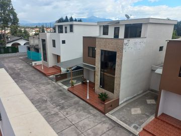LINDA CASA DE OPORTUNIDAD A LA VENTA SECTOR ESPE DEL VALLE