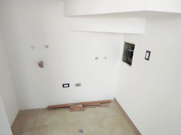 ✅VENTA DE HERMOSA CASA DOS PLANTAS CON PARQUEO FRONTAL - CRÉDITO VIP. BELLAVISTA DE CALDERON.