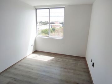 ✅VENTA DE HERMOSA CASA DOS PLANTAS CON PARQUEO FRONTAL - CRÉDITO VIP. BELLAVISTA DE CALDERON.