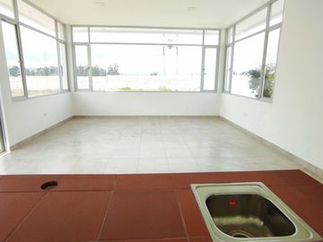 ✅VENTA DE HERMOSA CASA DOS PLANTAS CON PARQUEO FRONTAL - CRÉDITO VIP. BELLAVISTA DE CALDERON.