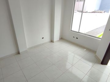 ✅Venta de casa dos plantas con espacios de confort, habitabilidad y con excelente ubicación en el centro urbano de Marianitas de Calderón, Norte de Qu
