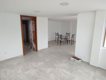 ✅ DE OFERTA POR APERTURA VENTA DE CASA 2 PLANTAS TRES DORMITORIOS CON TERRAZA - San Antonio de Pichincha.