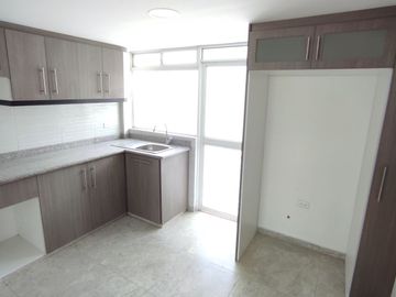 ✅ DE OFERTA POR APERTURA VENTA DE CASA 2 PLANTAS TRES DORMITORIOS CON TERRAZA - San Antonio de Pichincha.