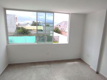 ✅ DE OFERTA POR APERTURA VENTA DE CASA 2 PLANTAS TRES DORMITORIOS CON TERRAZA - San Antonio de Pichincha.