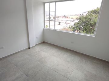 ✅ DE OFERTA POR APERTURA VENTA DE CASA 2 PLANTAS TRES DORMITORIOS CON TERRAZA - San Antonio de Pichincha.