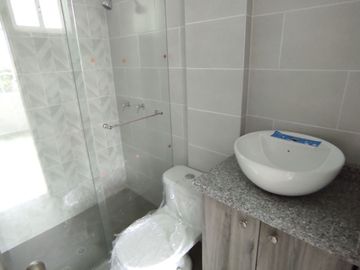 ✅ DE OFERTA POR APERTURA VENTA DE CASA 2 PLANTAS TRES DORMITORIOS CON TERRAZA - San Antonio de Pichincha.